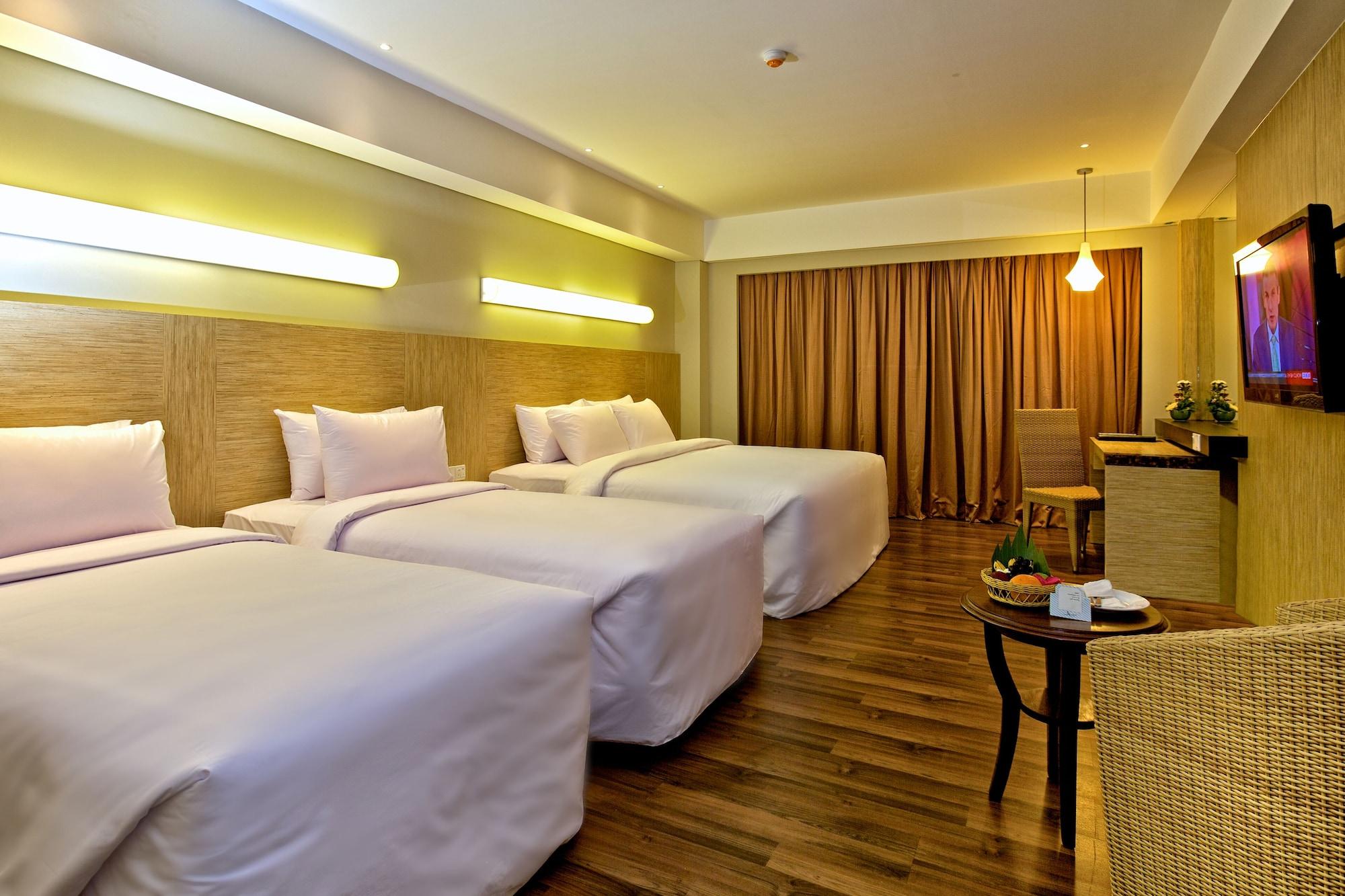 Bintang Kuta Hotel Exterior photo